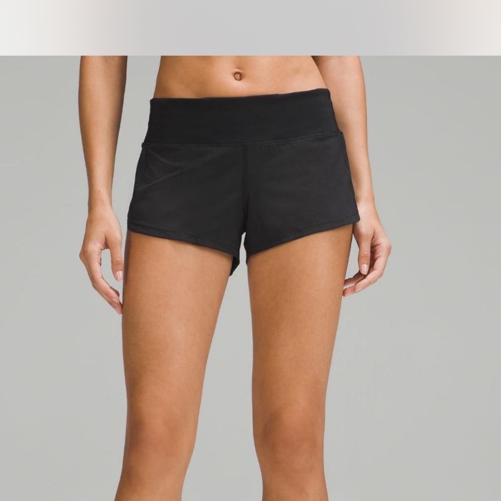 Lululemon shorts size 4